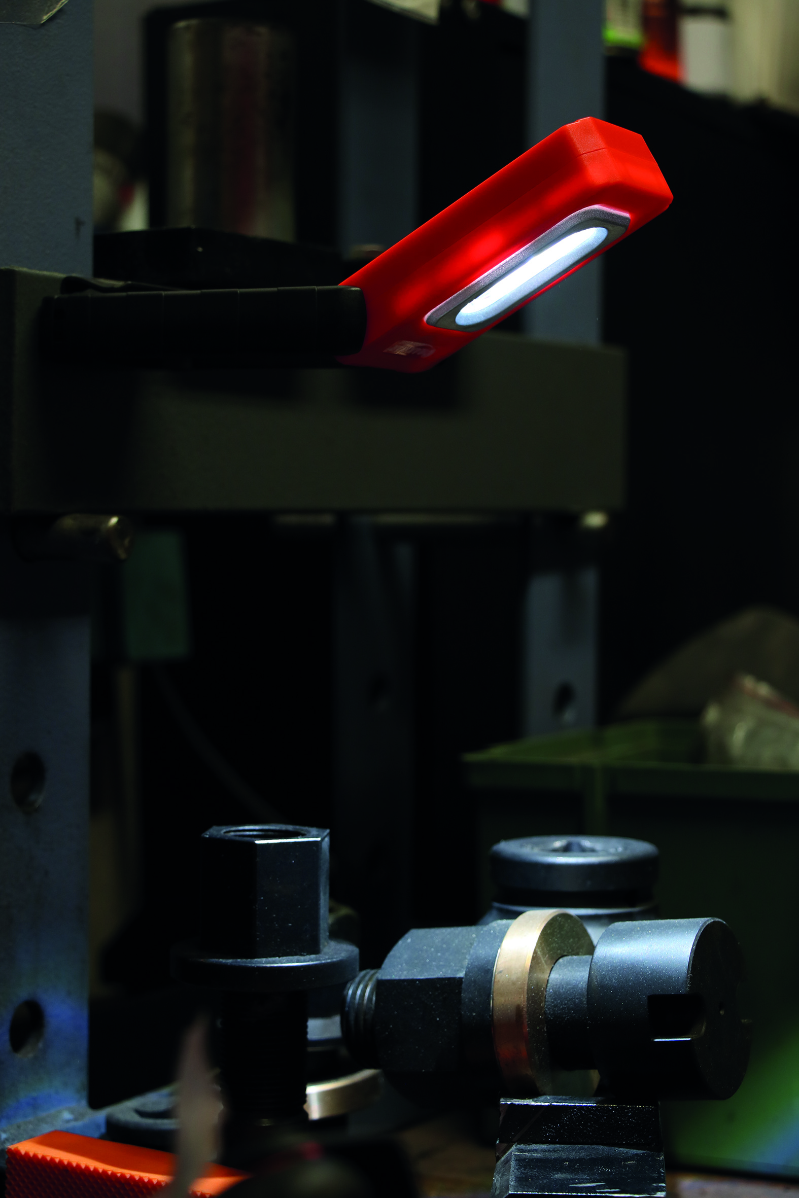 Lampe de poche LED 220 lumens rechargeable